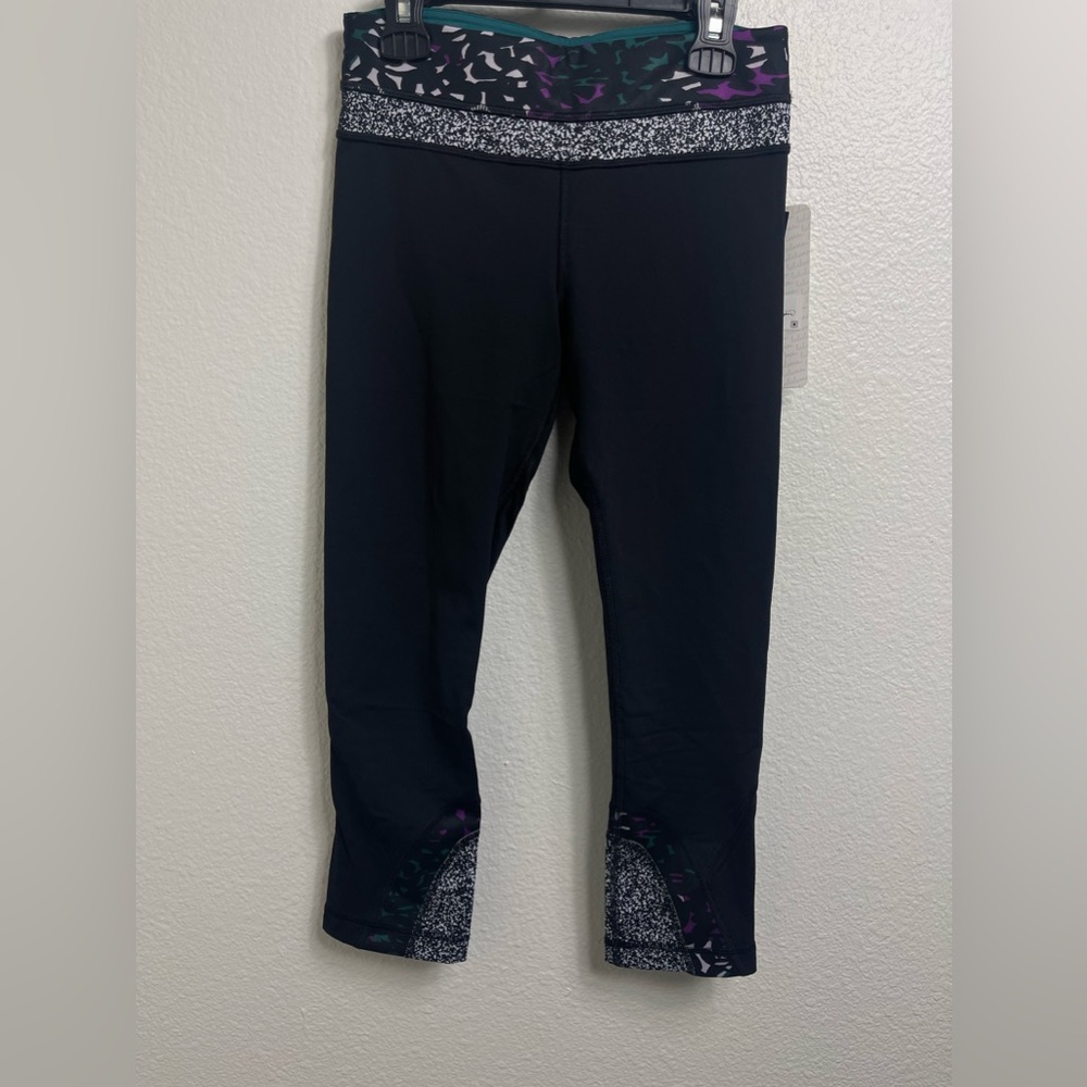 Lululemon Run Inspire Crop II Mesh Biggie Fleur Sombre Caspian Black NWT 4